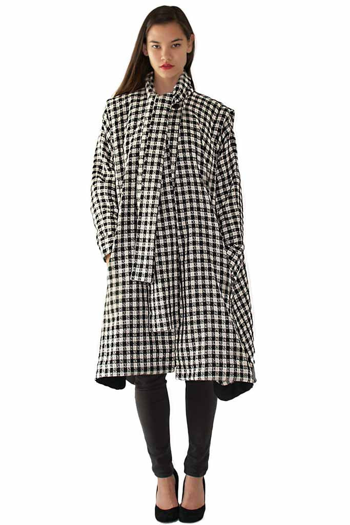 black+white houndstooth cape